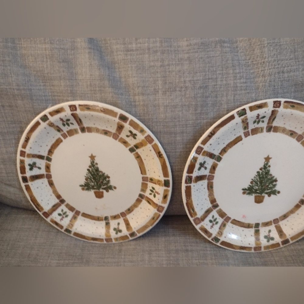Two Natural Christmas, Ivory/Gold/Green Large Platters, Vintage 90s